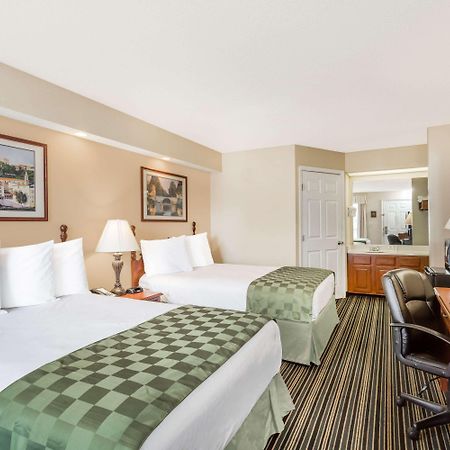 ซูเปอร์ 8 บาย วินด์แฮม ออเรนจ์เบิร์ก นอร์ท Motel ภายนอก รูปภาพ