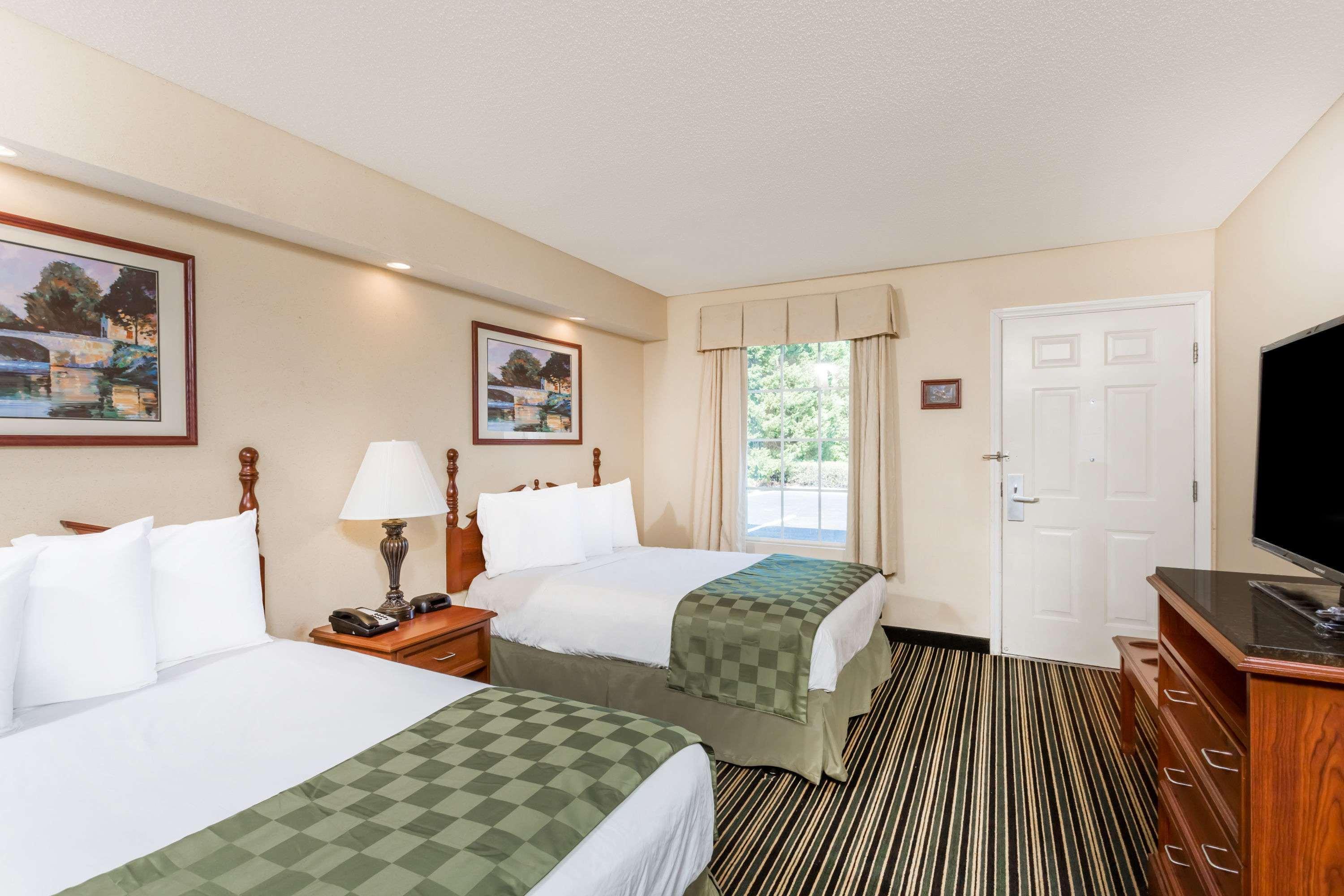 ซูเปอร์ 8 บาย วินด์แฮม ออเรนจ์เบิร์ก นอร์ท Motel ภายนอก รูปภาพ